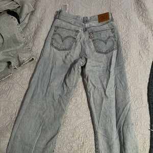 Levi’s premium ribcage jeans